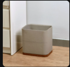 Leather Finish Dust Bin